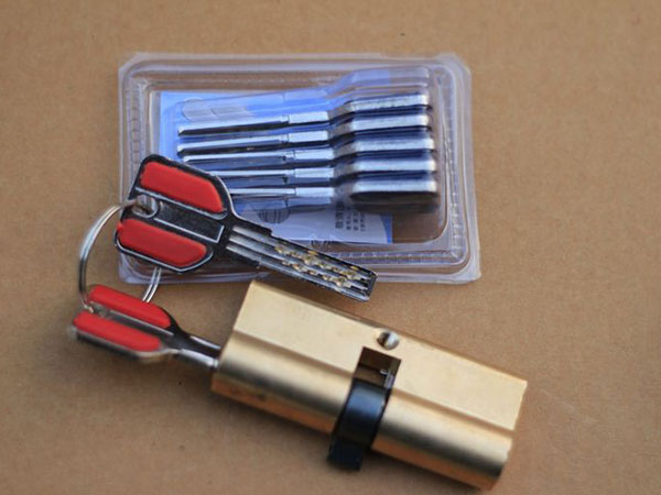 阳原24小时上门开锁公司